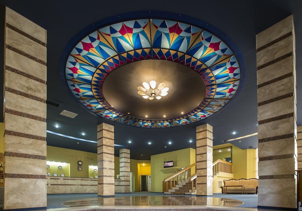 Dacia Hotel Chisinau Luaran gambar